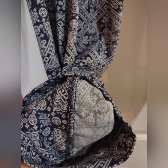 Women's Lucky Brand Sleep Pants - Picture 2 of 6